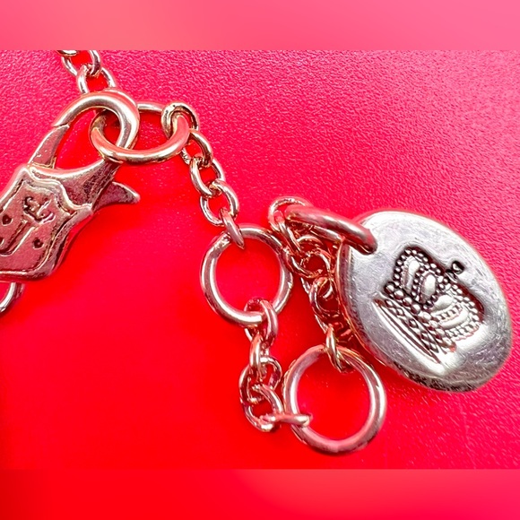 Adorable Juicy Couture Engagement Ring Necklace-Preowned-Good Condition-Vintage - Picture 5 of 6